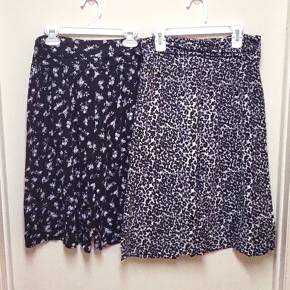 2 Pairs of Joey B Roll-Top Culottes